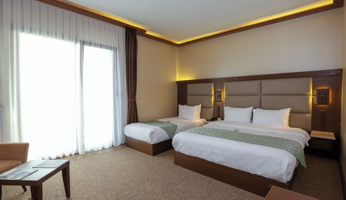 Triple Room, Lake View