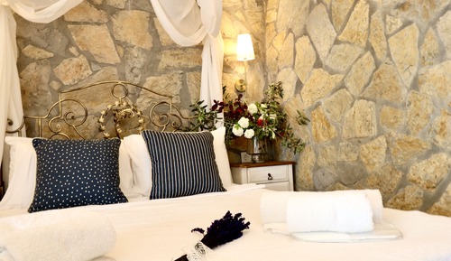 Deluxe Room, Patio, Garden View