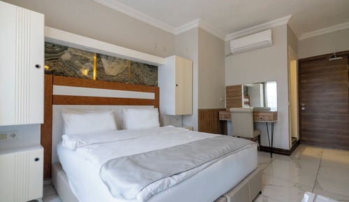 Deluxe Suite, Sea View