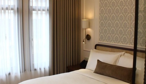 Premium Room, 1 King Bed, Accessible