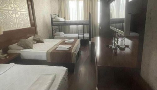 Standard Room, Multiple Beds