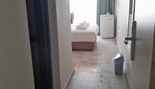 Standard Double or Twin Room, Balcony, Mountain View
