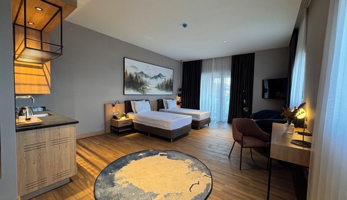 Grand Twin Room