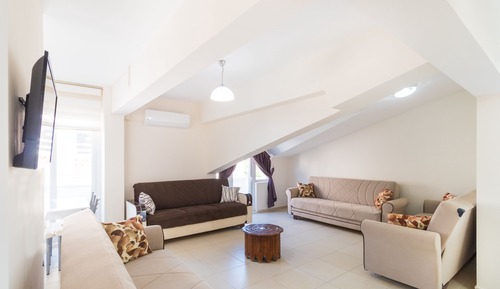Family Apartment, City View
