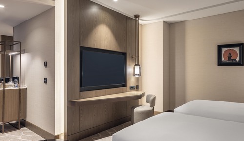 Family Room, 2 Bedrooms