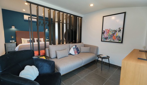 Luxury Suite, Sea View