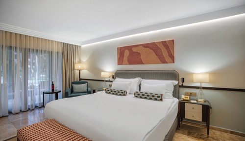 Premium Deluxe Room