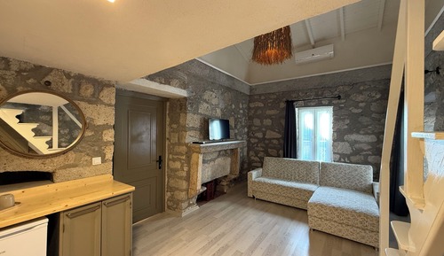 Premium Loft