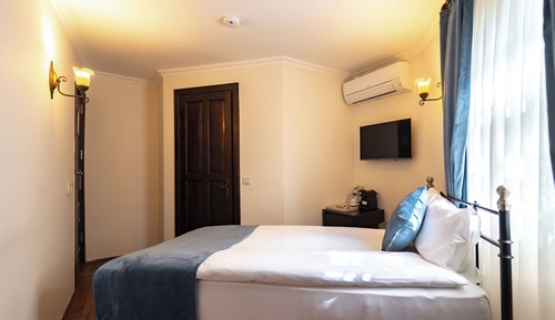 Economy Single Room