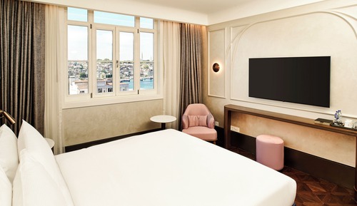 Superior Room, 1 King Bed (View)