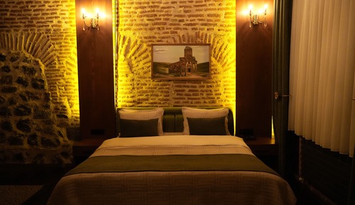 Deluxe Suite, Garden View