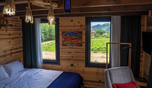 Deluxe Duplex, Mountain View