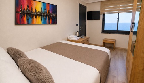 Economy Double Room, Sea View
