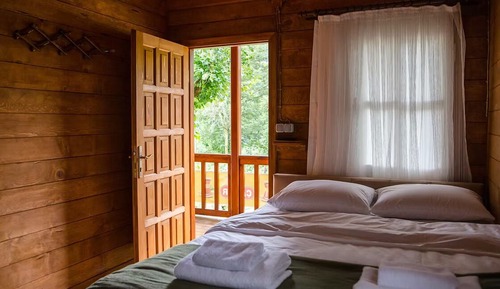 Double Room, Balcony, Mountain View
