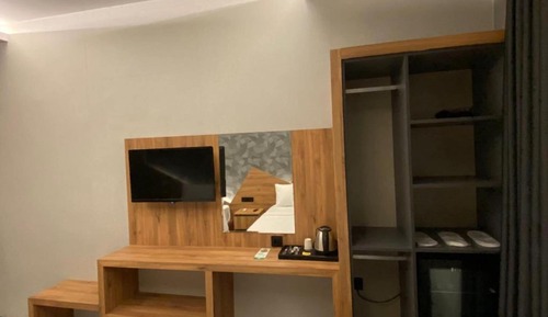 Family Quadruple Room, City View