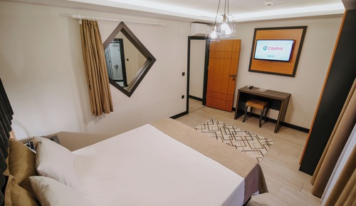 Comfort Room, 1 Queen Bed with Sofa bed