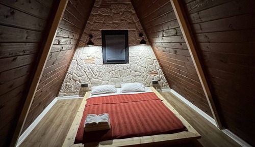 Deluxe Bungalow