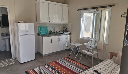 Economy Condo, Bay View