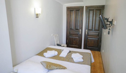 Economy Room, City View