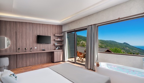  Luxury Room with Sea View and Bathtub