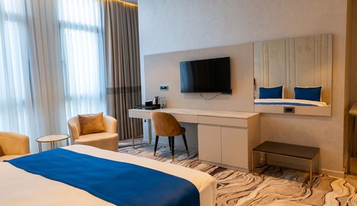 Superior Room with King Size Bed, Balcony, Sea View