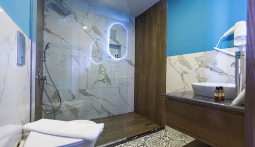 Comfort Room