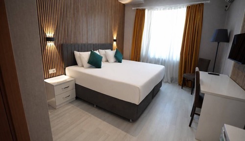 Deluxe Double Room, City View