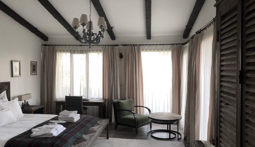 Standard Triple Room, Garden View