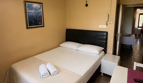 Standard Room, Balcony, Courtyard View #4
