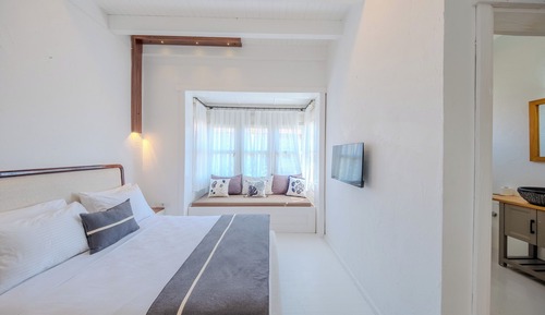 Luxury Double Room, Non Smoking, Pool View