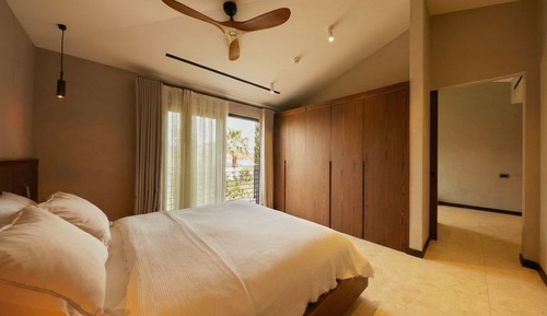 Family Room with Sea View
