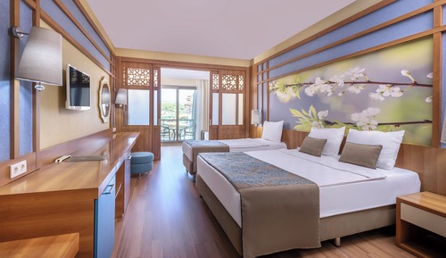 Family Room, Mountain View