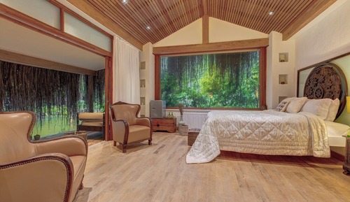 Lake House