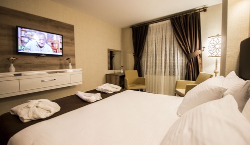 Double Room