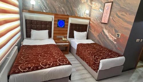 Single Room with Park View
