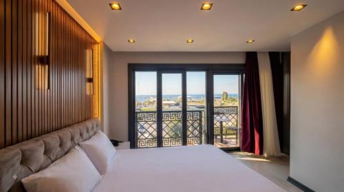 Deluxe Double Room with Sea View