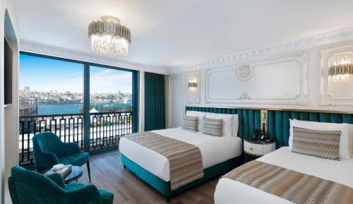 Superior Triple Room with Sea View