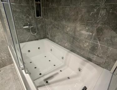 Quadruple Room with Bath