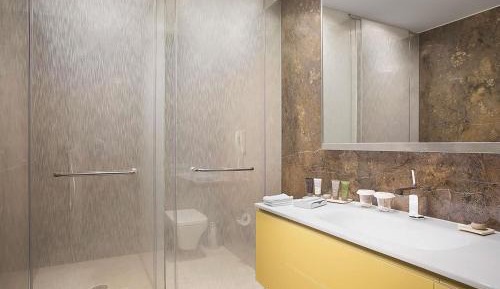 Residence One-Bedroom Bosphorus View