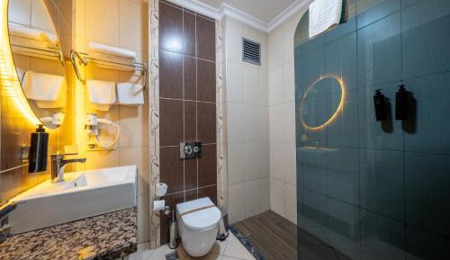 Double or Twin Room with Bathroom