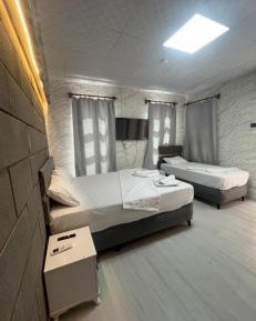 Room #1719978201