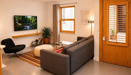 One-Bedroom House