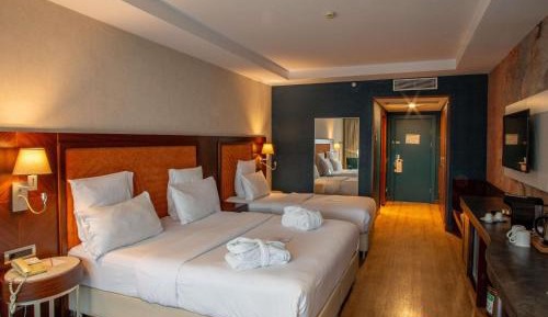 Superior Twin Room with Free Spa Access