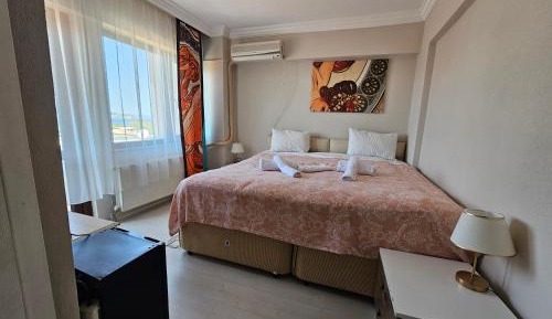 Double or Twin Room with View