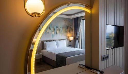 Single Room with Balcony