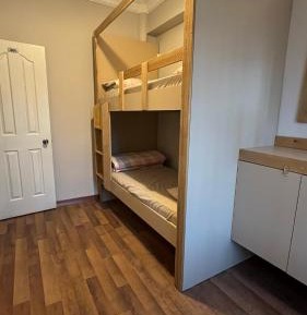 Bed in 4-Bed Mixed Dormitory Room
