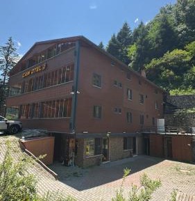 Suite with River View
