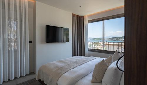 Studio with Sea View