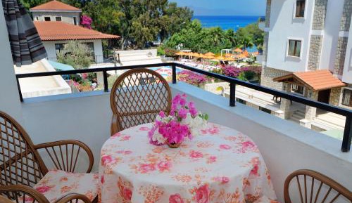 Two-Bedroom Apartment with Sea View