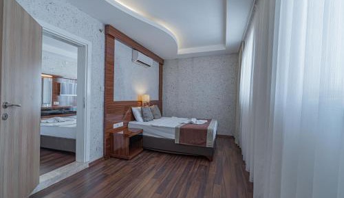 Standard Family Room